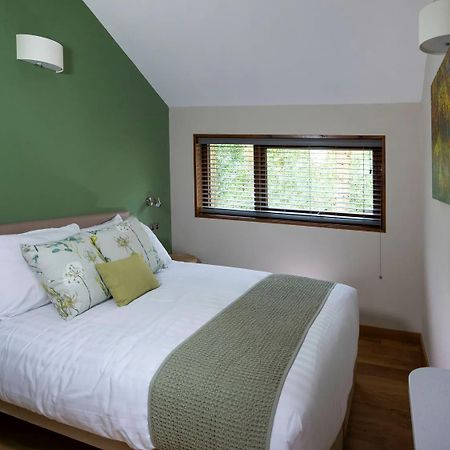 Delamere Forest Cabins - Forest Holidays Mouldsworth Ngoại thất bức ảnh