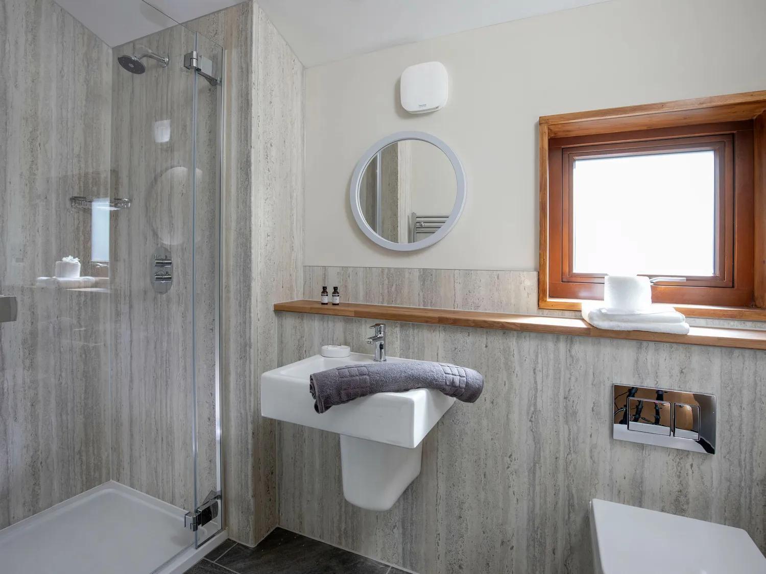 Delamere Forest Cabins - Forest Holidays Mouldsworth Ngoại thất bức ảnh